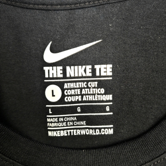Nike SB T-Shirt Athletic cut Men color Black Size Large - Picture 2 of 4